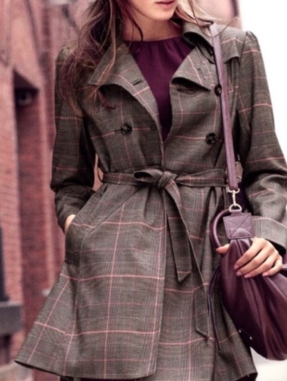 Women's H& M Plaid Trench Coat with Belt - Grey & Mauve Accents
